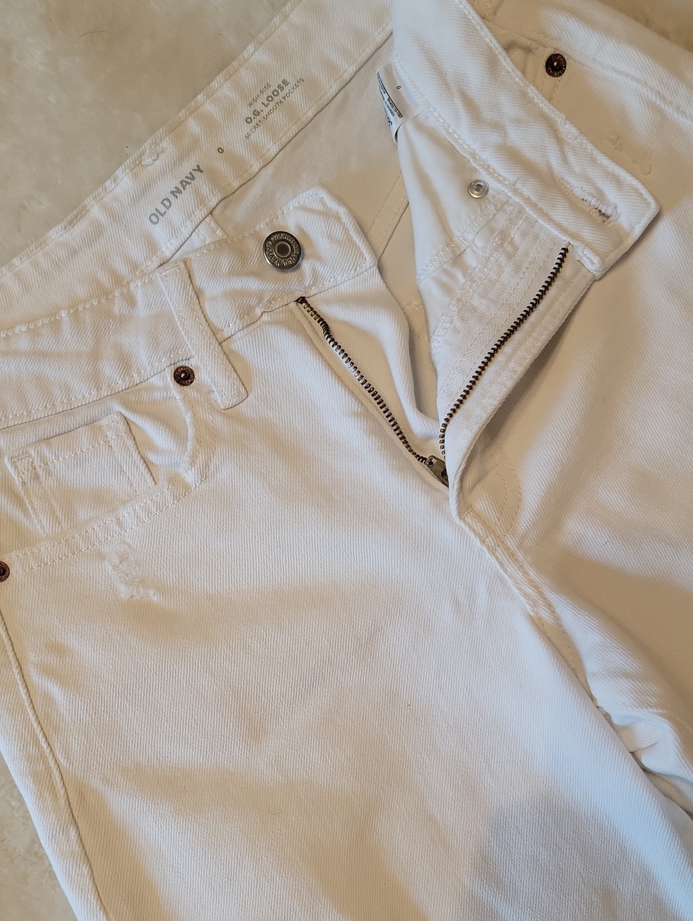 Old Navy White Distressed Straight-Leg Jeans